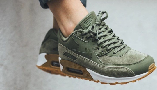 Los musulmanes se reunieron para boicotear los productos Nike por insultar a Alá Los musulmanes se reunieron para boicotear los productos Nike por insultar a Alá