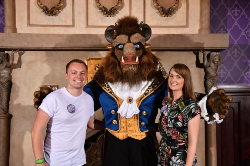Los recién casados organizaron una boda al estilo Disney. Tomó varios años prepararse