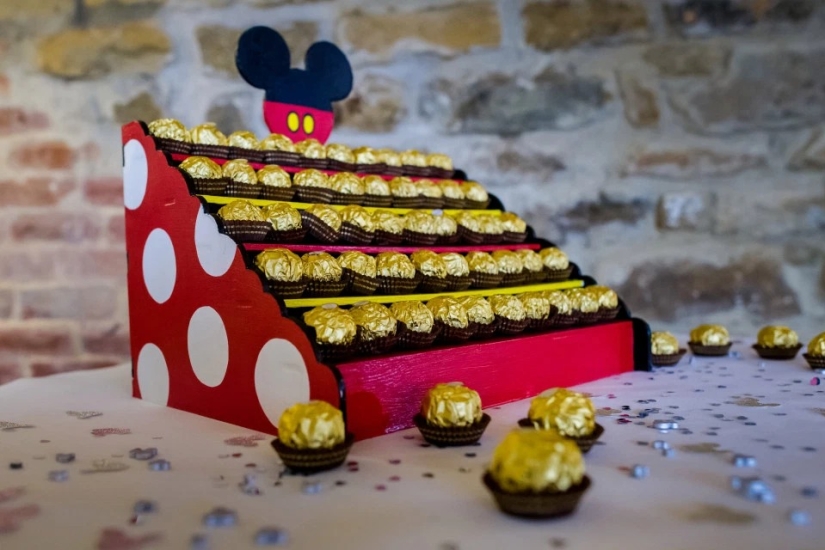 Los recién casados organizaron una boda al estilo Disney. Tomó varios años prepararse
