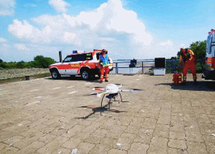 Los rescatistas de Malibu ya no están en el negocio: en Australia, un dron salvó a personas que se ahogaban por primera vez