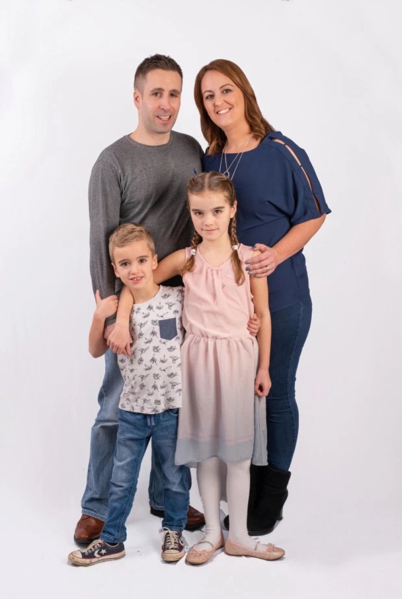 Love on repeat: Does recreating a wedding help save a marriage?