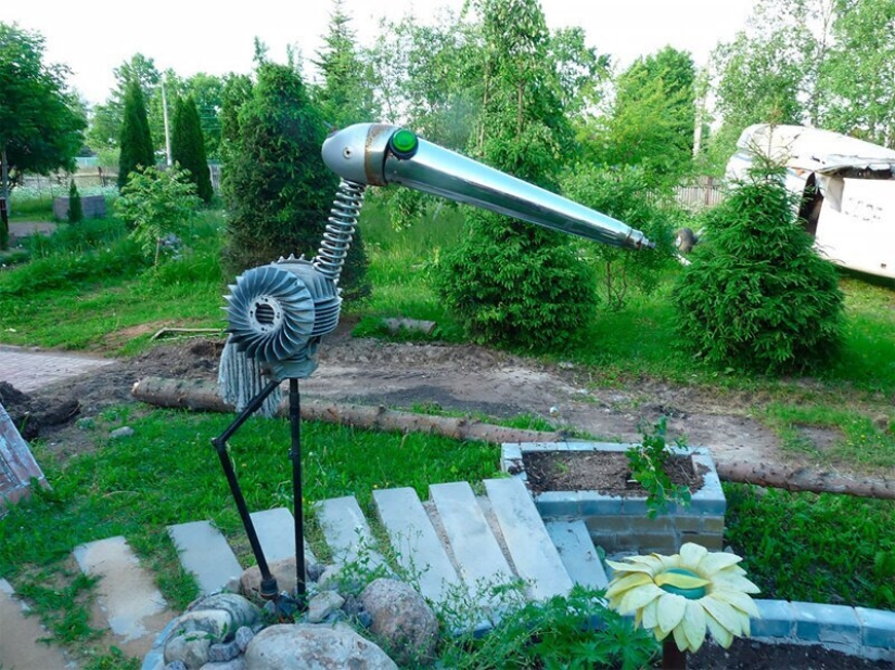 Magic house in Sergievo: dacha on wheels and steampunk museum Magic house in Sergievo: dacha on wheels and steampunk museum