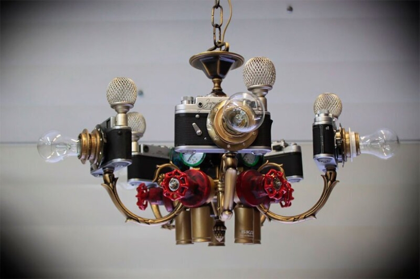 Magic house in Sergievo: dacha on wheels and steampunk museum Magic house in Sergievo: dacha on wheels and steampunk museum