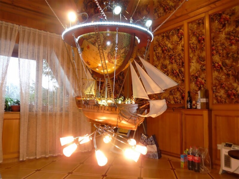 Magic house in Sergievo: dacha on wheels and steampunk museum Magic house in Sergievo: dacha on wheels and steampunk museum