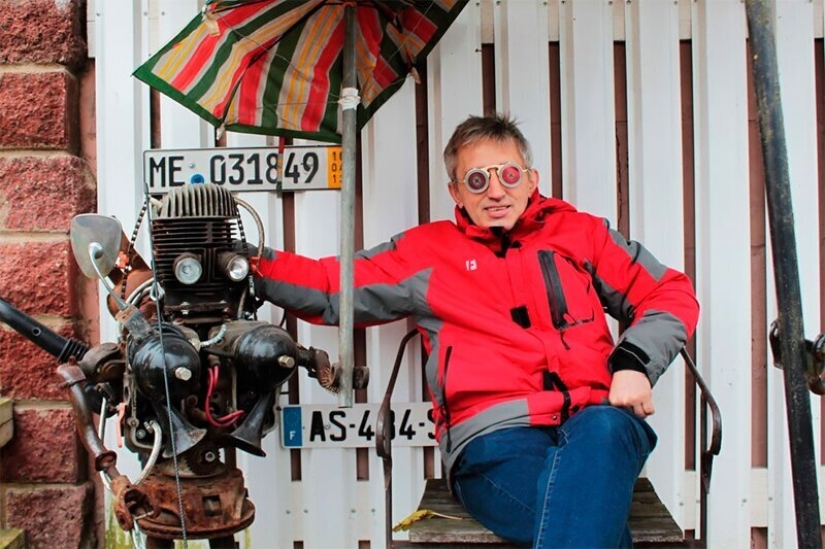 Magic house in Sergievo: dacha on wheels and steampunk museum Magic house in Sergievo: dacha on wheels and steampunk museum