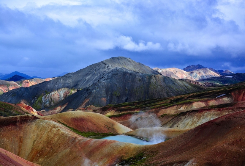 Majestic mountains, seeing which you will begin to pack a backpack Majestic mountains, seeing which you will begin to pack a backpack