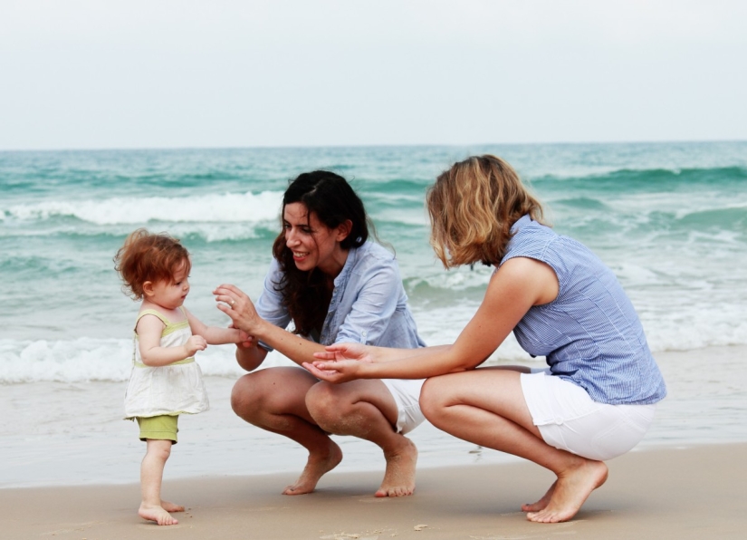 "Mamá y tía": cómo se crían los niños en familias rusas del mismo sexo "Mamá y tía": cómo se crían los niños en familias rusas del mismo sexo