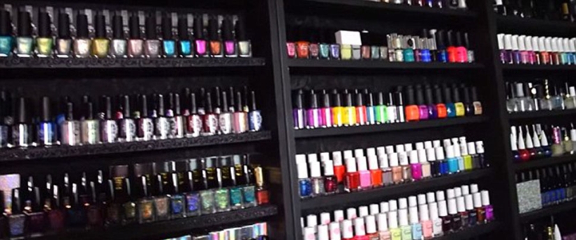 Manicura sin fin: cómo pintarte las uñas con 116 capas de barniz y no volverte loco
