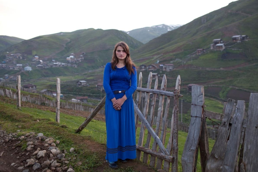 Marriageable girls: how do underage brides live in Georgia Marriageable girls: how do underage brides live in Georgia