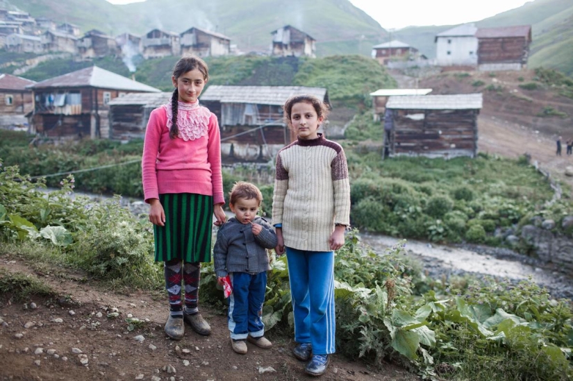 Marriageable girls: how do underage brides live in Georgia Marriageable girls: how do underage brides live in Georgia