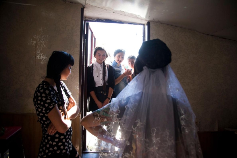 Marriageable girls: how do underage brides live in Georgia Marriageable girls: how do underage brides live in Georgia