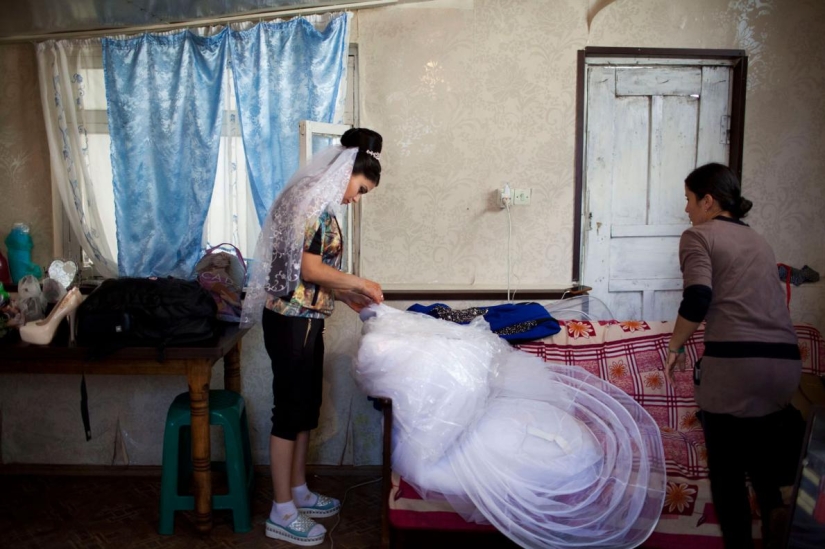 Marriageable girls: how do underage brides live in Georgia Marriageable girls: how do underage brides live in Georgia