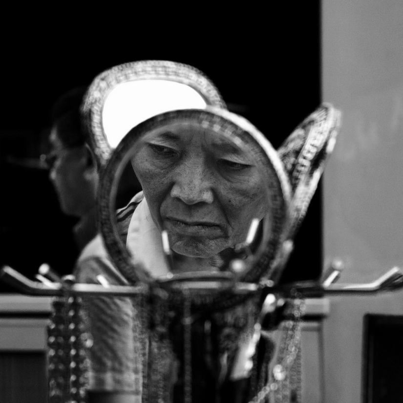 "Me fascina el misterio que esconden los rostros": los expresivos retratos de Billy Plummer "Me fascina el misterio que esconden los rostros": los expresivos retratos de Billy Plummer