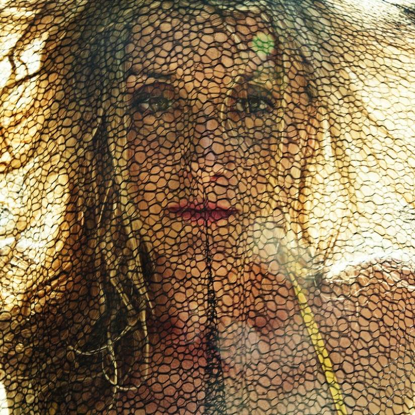 "Me fascina el misterio que esconden los rostros": los expresivos retratos de Billy Plummer "Me fascina el misterio que esconden los rostros": los expresivos retratos de Billy Plummer