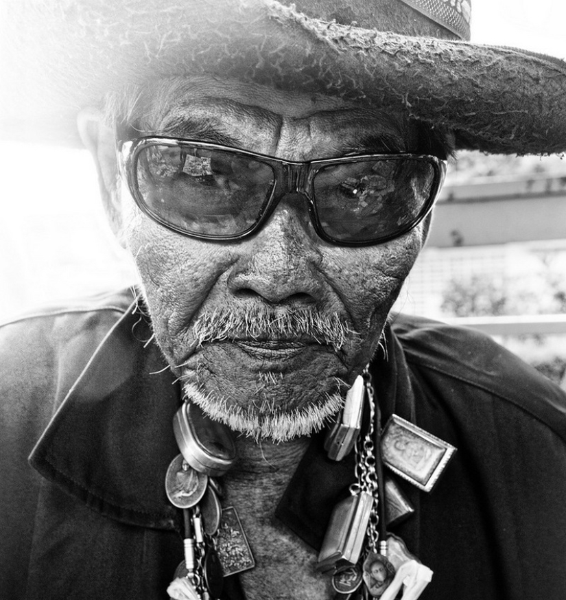 "Me fascina el misterio que esconden los rostros": los expresivos retratos de Billy Plummer "Me fascina el misterio que esconden los rostros": los expresivos retratos de Billy Plummer