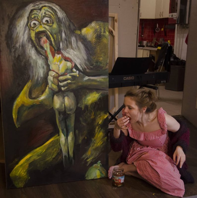 Michelangelo: an artist from St. Petersburg creates copies of world masterpieces with an Internet meme