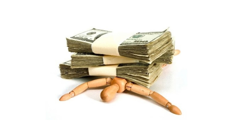 Millones que cayeron sobre la cabeza de un pobre paquistaní arruinaron su vida