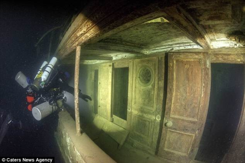 Mini-Titanic: fascinantes fotos submarinas del barco que se hundió hace 107 años