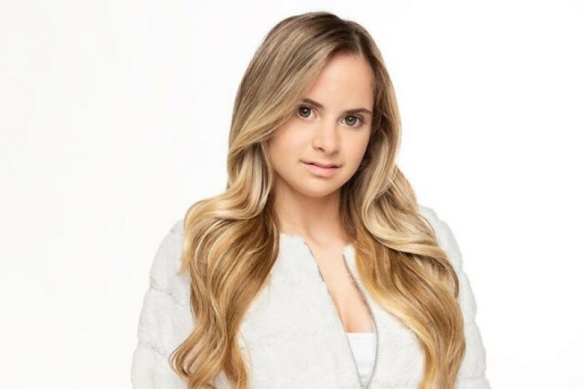 Modelo de 24 años cumplió su sueño de convertirse en la primera modelo de Victoria's Secret con síndrome de Down Modelo de 24 años cumplió su sueño de convertirse en la primera modelo de Victoria's Secret con síndrome de Down