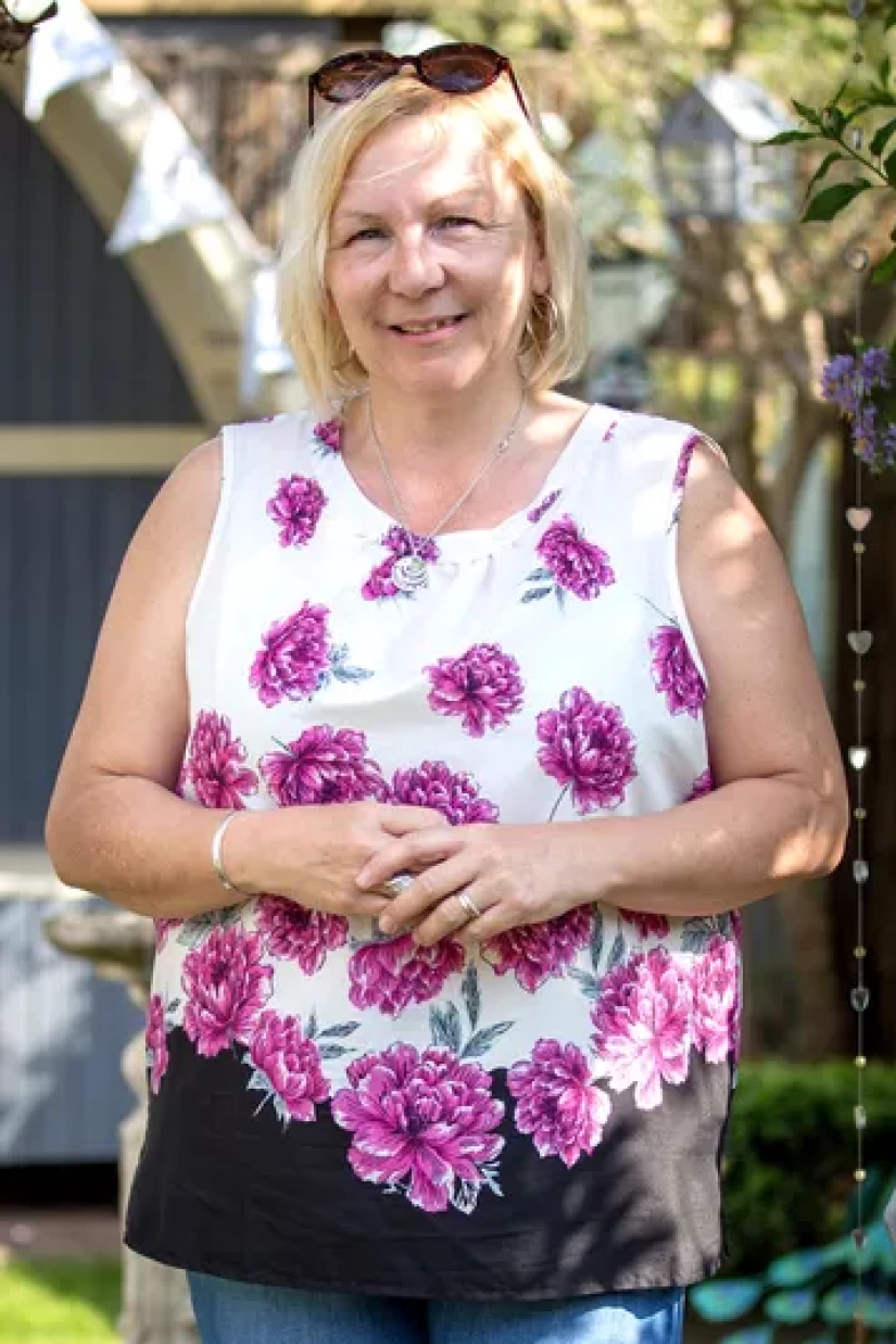 Mom made a micro-mansion out of an old barn to hide in it from her husband and children Mom made a micro-mansion out of an old barn to hide in it from her husband and children