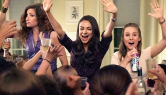 Moms in isolation: tired housewives powerfully hung out on the weekend, but their conscience does not torment them