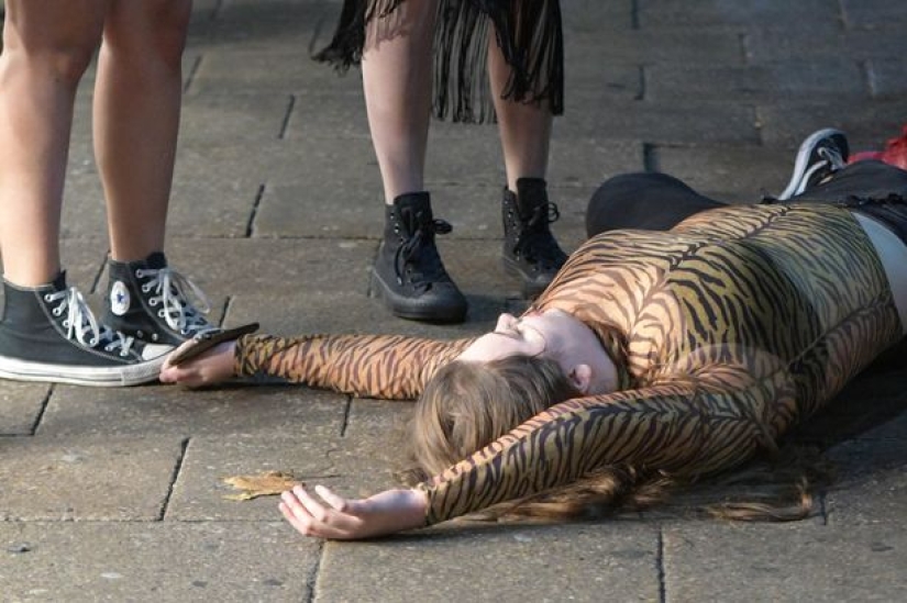 Mountains of garbage, drunken party-goers and a sea of alcohol: the disgusting consequences of Halloween in Britain