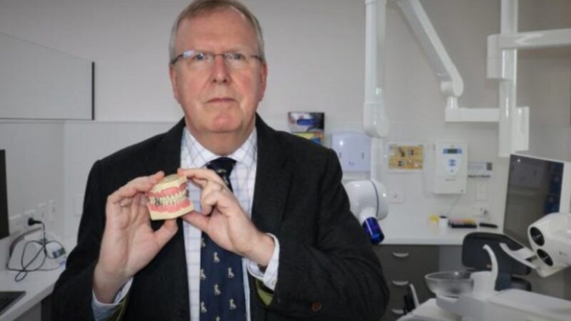 Mouth shut: scientists from New Zealand have come up with an ingenious way to lose weight