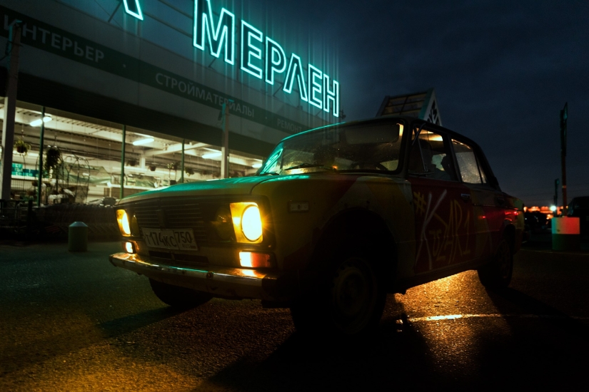 Neon cyberpunk fantasy: the outskirts of Moscow as you have never seen them