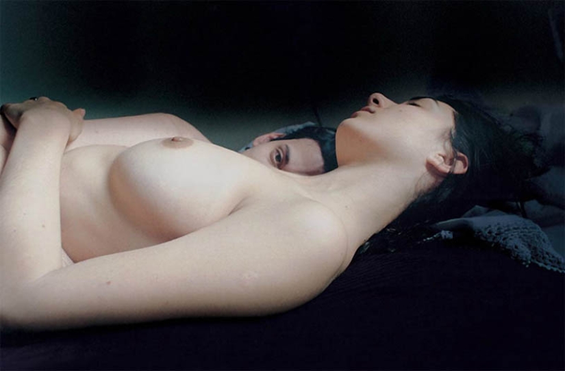 Never closer: Elinor Carucci's family photos from the "Closer" series