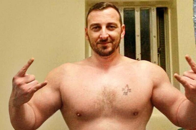 New owners of London: Albanian mafiosi pour photos with money and weapons on Instagram New owners of London: Albanian mafiosi pour photos with money and weapons on Instagram