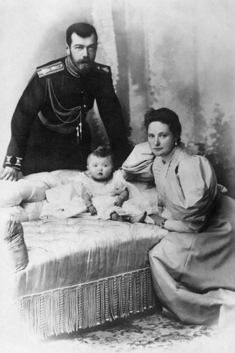 Nicholas II and Alexandra: a 23-year-long honeymoon Nicholas II and Alexandra: a 23-year-long honeymoon