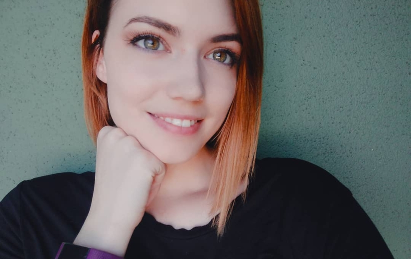 Nika Midget es una estrella de Twitch de 24 años con hermosos pechos