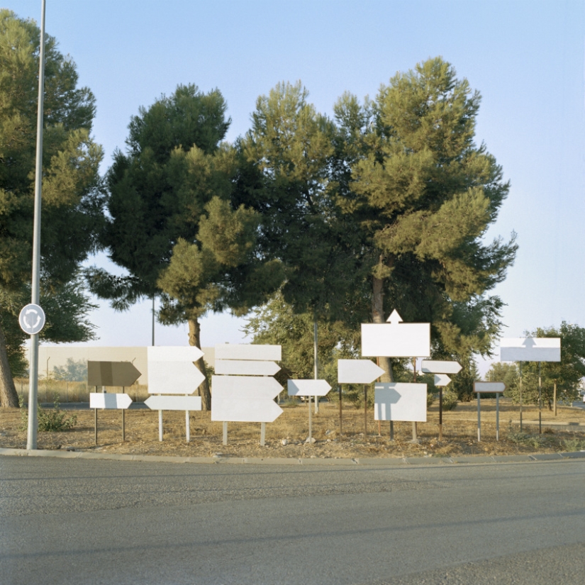 "¡ No hay adblock en ti!": el artista imaginó cómo sería la vida sin publicidad