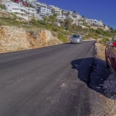 No hay quejas: el propietario de Tesla no ha gastado un solo rublo en gasolineras, estacionamiento y reparaciones en un año y medio