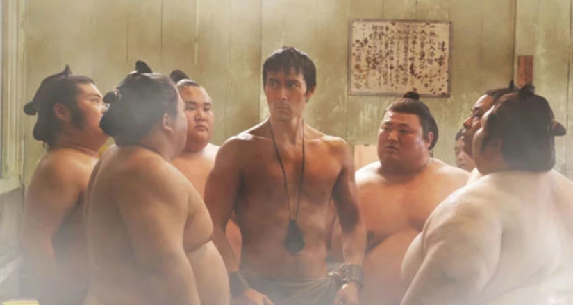 No inclines, no hagas cola, no te metas con el dedo: qué no hacer en Japón para no ofender a los lugareños