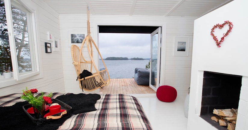 "No men allowed!": island resort for feminists only opens in Finland "No men allowed!": island resort for feminists only opens in Finland