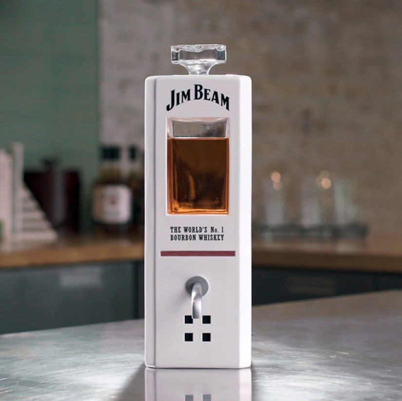 No puedes hacerlo tú mismo: pide un decantador: un nuevo dispositivo de Jim Beam se derramará al mando