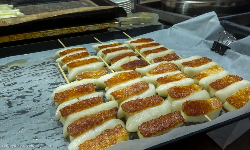 Not a single dog was injured: what to try from street food in seoul