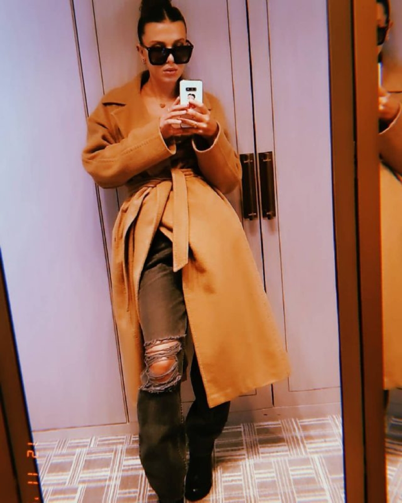 Not childish: very young stars who dress like adults Not childish: very young stars who dress like adults