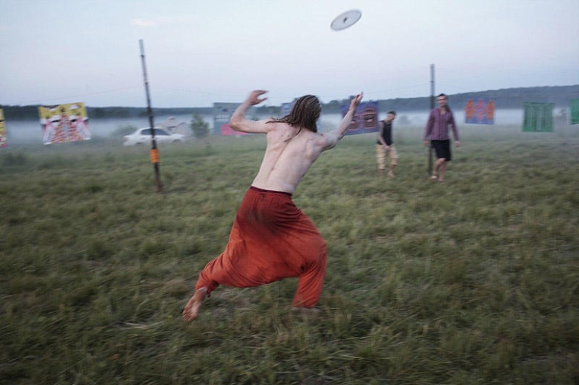 Not like everyone else: a new generation in Russia in the works of a Dutch photographer