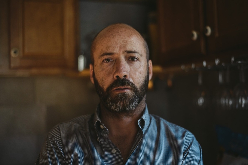 Nude portraits where the photographer himself is naked