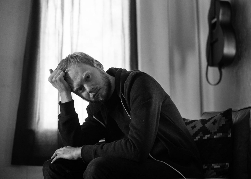 Nude portraits where the photographer himself is naked