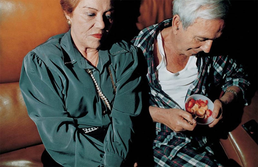 Nunca más cerca: las fotos familiares de Elinor Carucci de la serie" Closer" Nunca más cerca: las fotos familiares de Elinor Carucci de la serie" Closer"