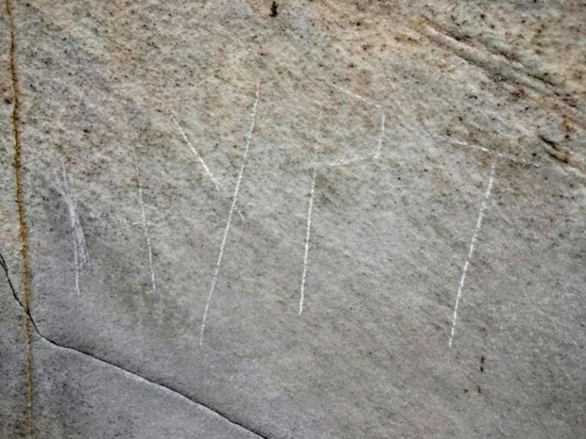 "Nurik estuvo aquí": Kirguistán puede sentarse durante 10 años por desfigurar el Monumento a Lincoln "Nurik estuvo aquí": Kirguistán puede sentarse durante 10 años por desfigurar el Monumento a Lincoln