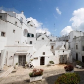 Offer of the year: a house on the sunny Italian coast for just 1 euro