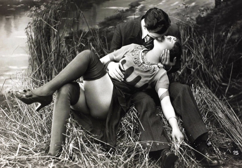 ¡Oh veces! ¡Oh, moral! Cómo se veían las postales eróticas en los años 20