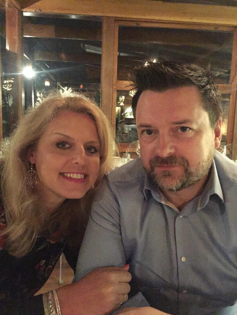 One love — different beds: why happy spouses sleep separately