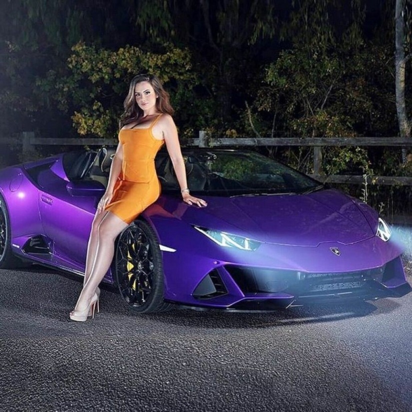 One success story: a girl quit the police and became a millionaire on OnlyFans