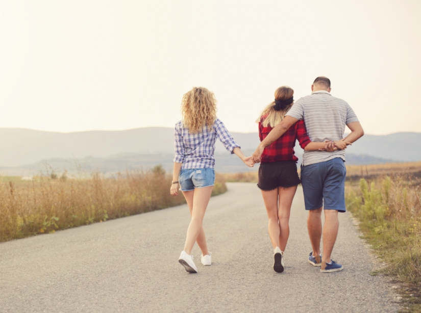 Open marriage, "temporary family" and sologamy: new types of relations of the XXI century Open marriage, "temporary family" and sologamy: new types of relations of the XXI century