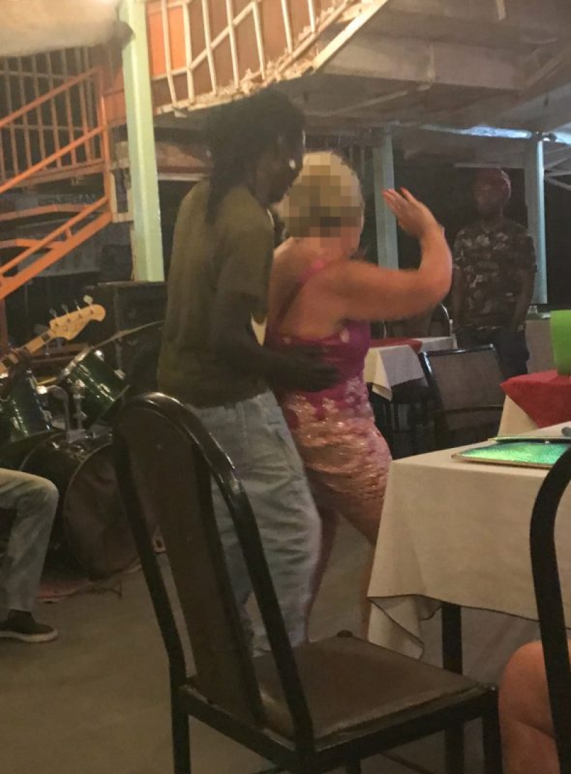 Paraíso sexual para ancianas voluptuosas: por qué los pensionistas británicos van a Gambia Paraíso sexual para ancianas voluptuosas: por qué los pensionistas británicos van a Gambia